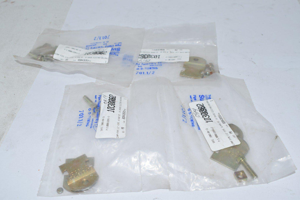 Lot of 4 NEW Thomas & Betts 701-1/2 Conduit Strut Clamp Superstrut