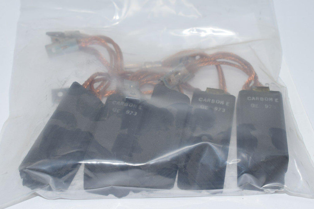 Lot of 5 NEW GE General Electric 973 E Carbon Brush 3'' x 1-1/4'' x 1-1/8''