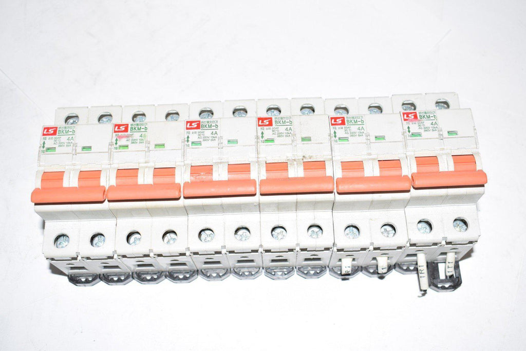 Lot of 6 LSIS KOREA, LS Model: BKM-b 4A, 220V Circuit Breakers