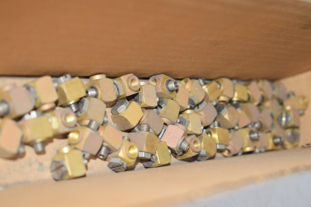 Lot of NEW 8410-14028 Fittings