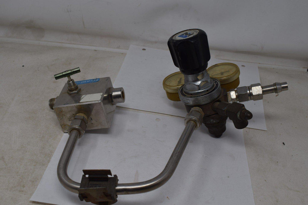 Matheson 3280 Series Regulator 3284-350 Chem-Tec Flow Valve FFV-375-5 MRS