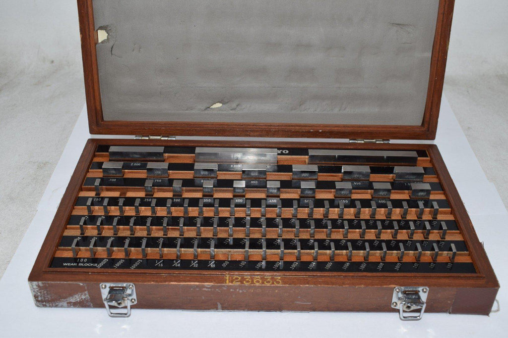 Mitutoyo 516-902-26 Inch Rectangular Gage Block Set BE1-81-2 Grade 2