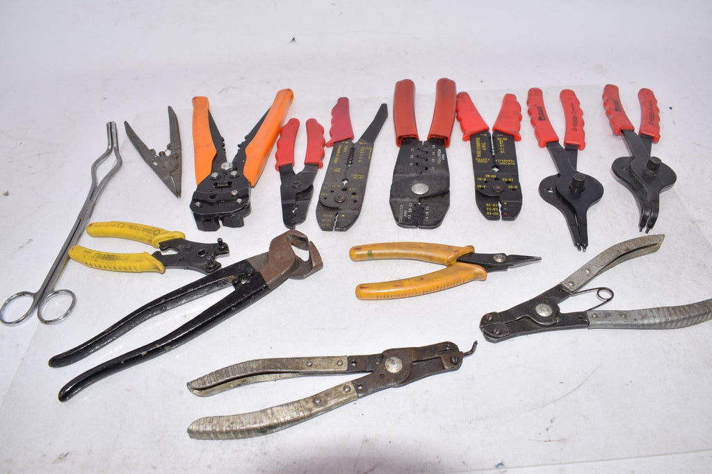 Mixed Lot of 14 Wire Strippers & Pliers Mixed Brands/Sizes