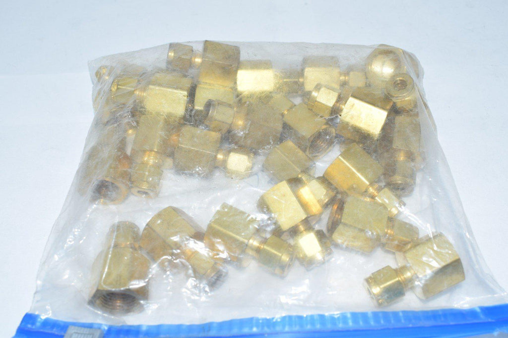 Mixed Lot of 25 NEW Parker Instrument Fittings Reducer Brass
