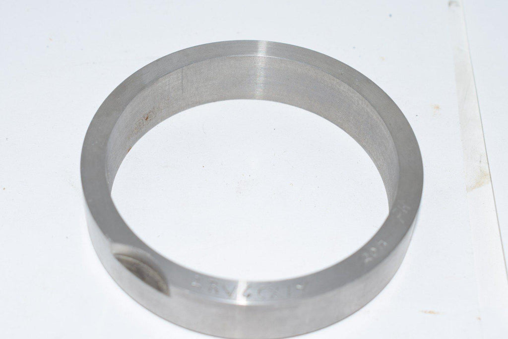 NEW 2RV6CX14 20H FH Retaining Ring Seal, 2-7/8'' Bore 3-3/8'' OD