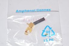 NEW Amphenol RF Division 132173 CONN SMA PLUG R/A 50 OHM SOLDER