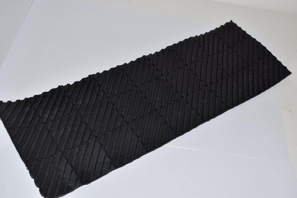 NEW, Barry Mount, Tread Matting