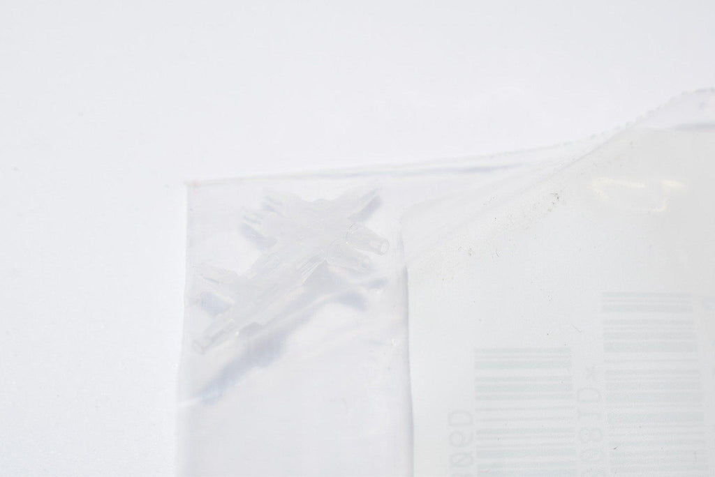 NEW Beckman Coulter 6226008 Hose Barb Fitting T .06