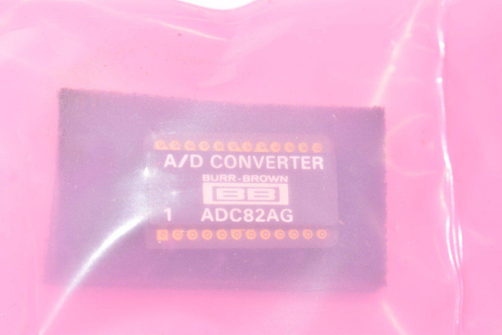 NEW Burr-Brown, Model: ADC82AG, A/D Converter