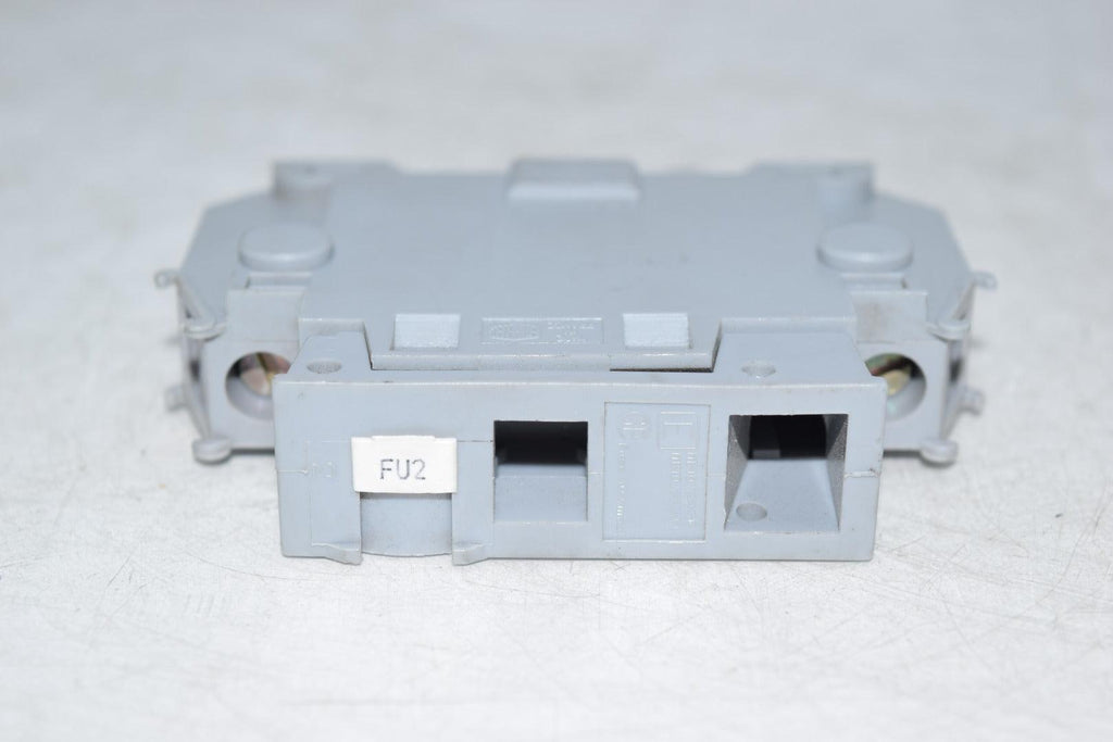 NEW Entrelec MB10/22S Terminal Block Fuse Holder