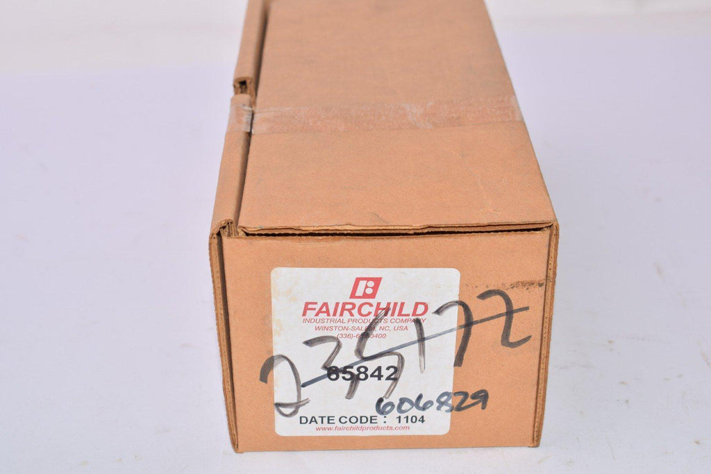 NEW Fairchild Industrial Grade Regulator, 65842, 606829, 300 PSIG