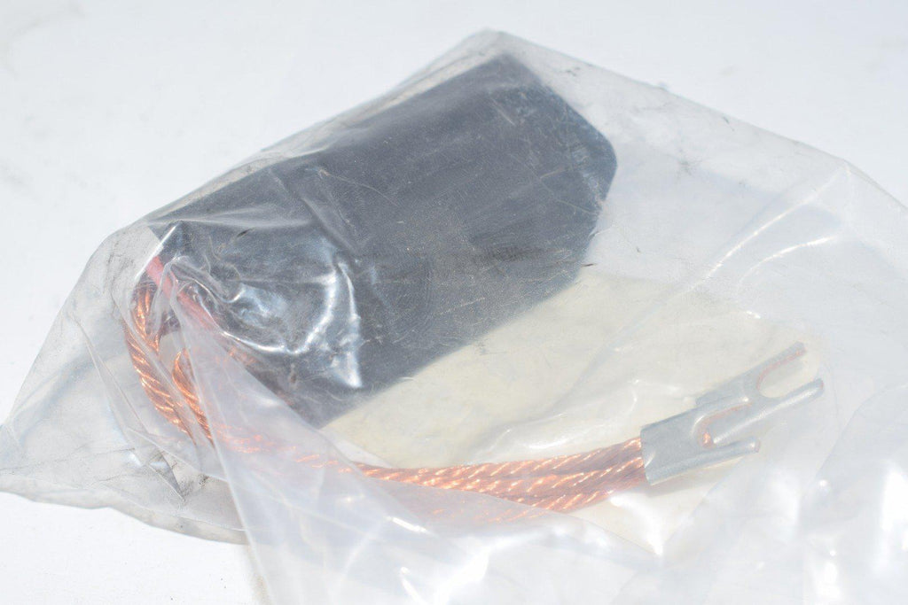NEW Helwig Carbon Brush 12-11227-770-2-02 3'' x 1-1/4'' x 1-1/8''