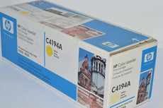 NEW HP color LaserJet toner cartridge C4194A Yellow