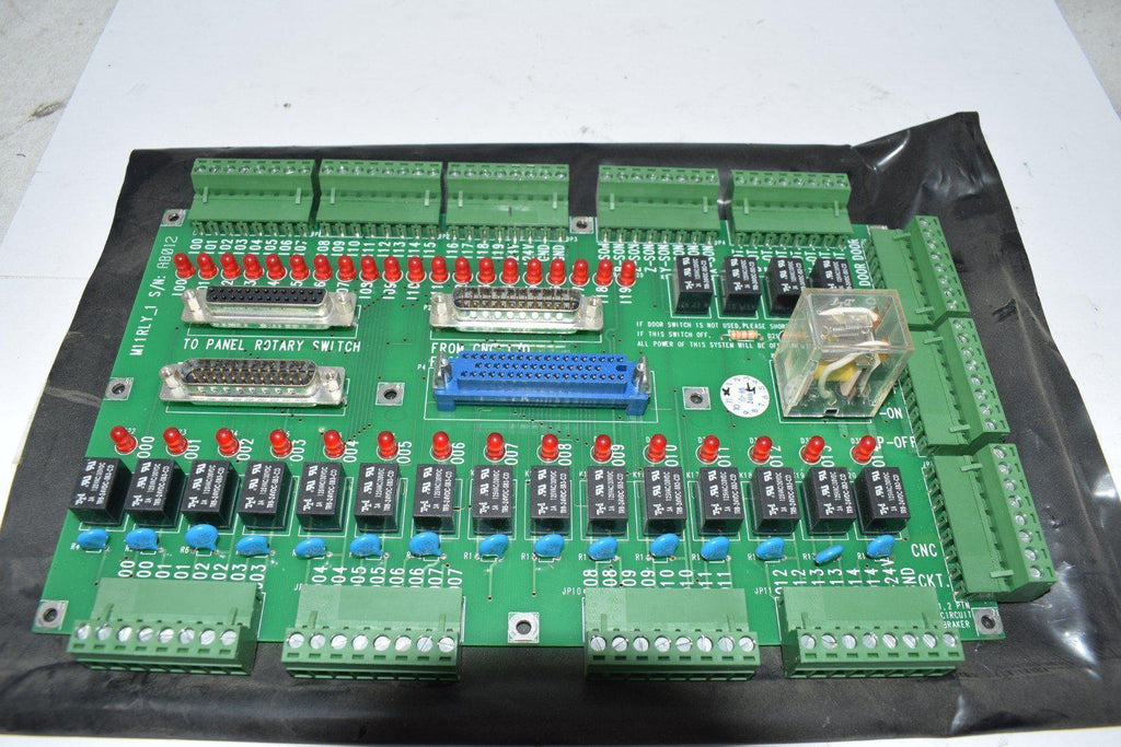 NEW Hust M11RLY_1 PCB Circuit Board Module CNC AC220
