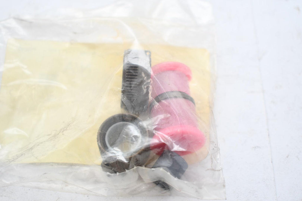 NEW ITT Cannon MS3106R14S-2S Circular MIL Spec Connector ER 4C 4#16S PIN PLUG