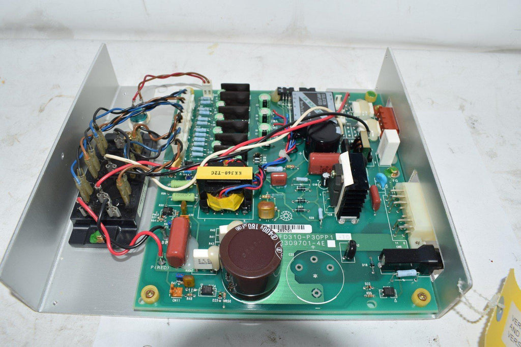 NEW OMRON FD310-P151 POWER UNIT 200-230VAC 50/60HZ PCB 200-230VAC