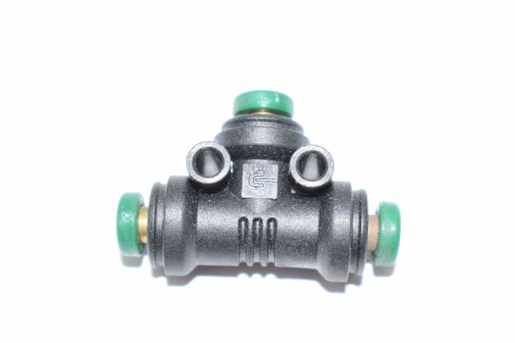 NEW Parker 164PL-2 PNEUMATIC FITTING T-UNION MALE 1/8IN TUBE