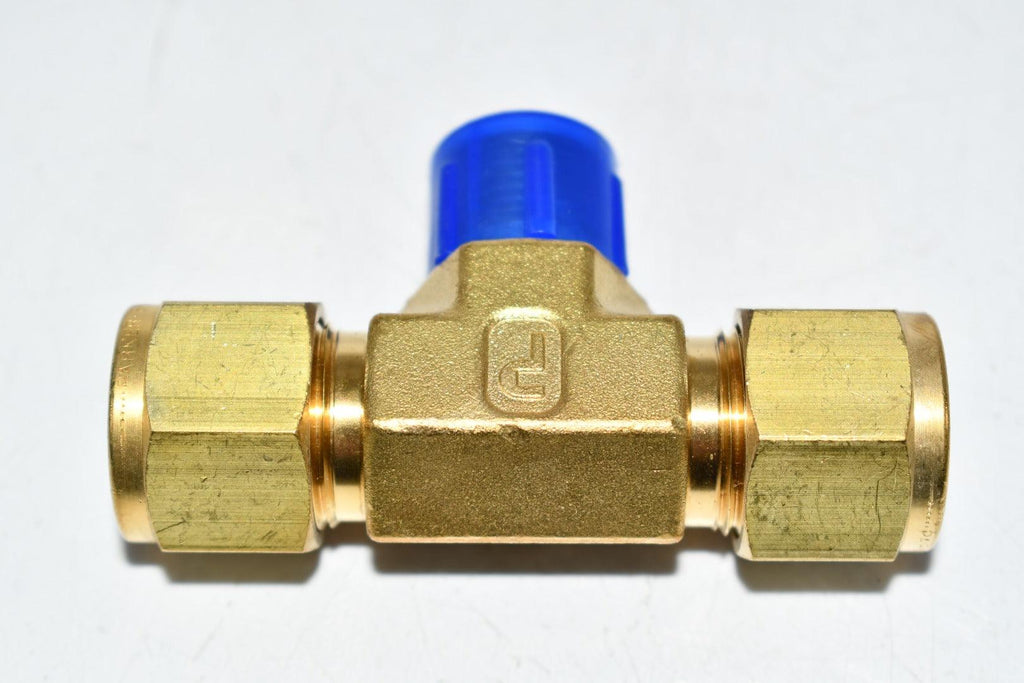 NEW Parker 5272K174 Tee Adapter Fitting 1/2 x 3/8