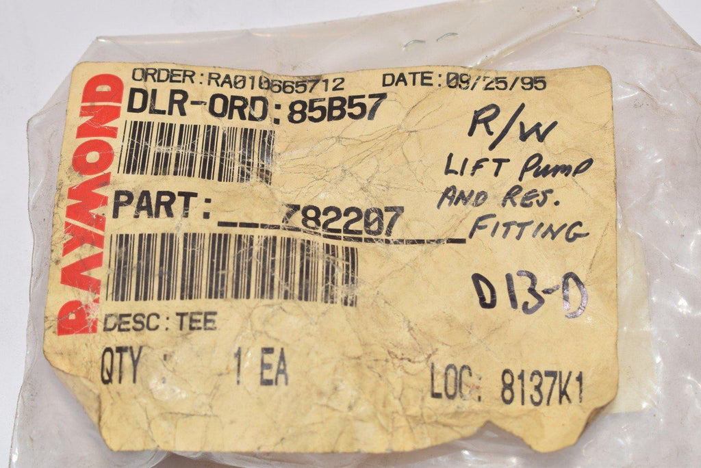 NEW Raymond 780-207 Forklift Hydraulic Fitting
