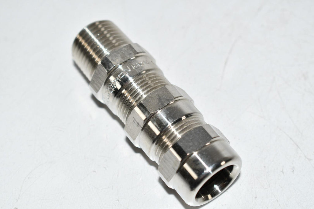 NEW Ren Rad 1/2'' NPT Size 16 Coupling Fitting