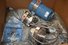 NEW Rosemount 1151DP5S22B7M7 Scalable Level Pressure Transmitter 1199
