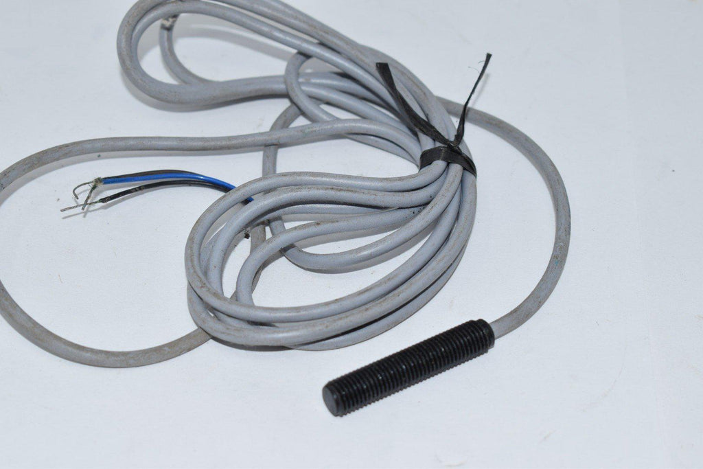 NEW SCHNEIDER ELECTRIC Telemecanique XSP-J0131 Photoelectric Sensor