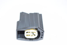 NEW Yazaki 7283-5889-30 YES Connector Female Housing