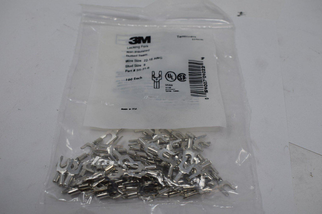 Pack of 100 NEW 3M SS-31-8 CONN SPADE TERM 18-22AWG #8