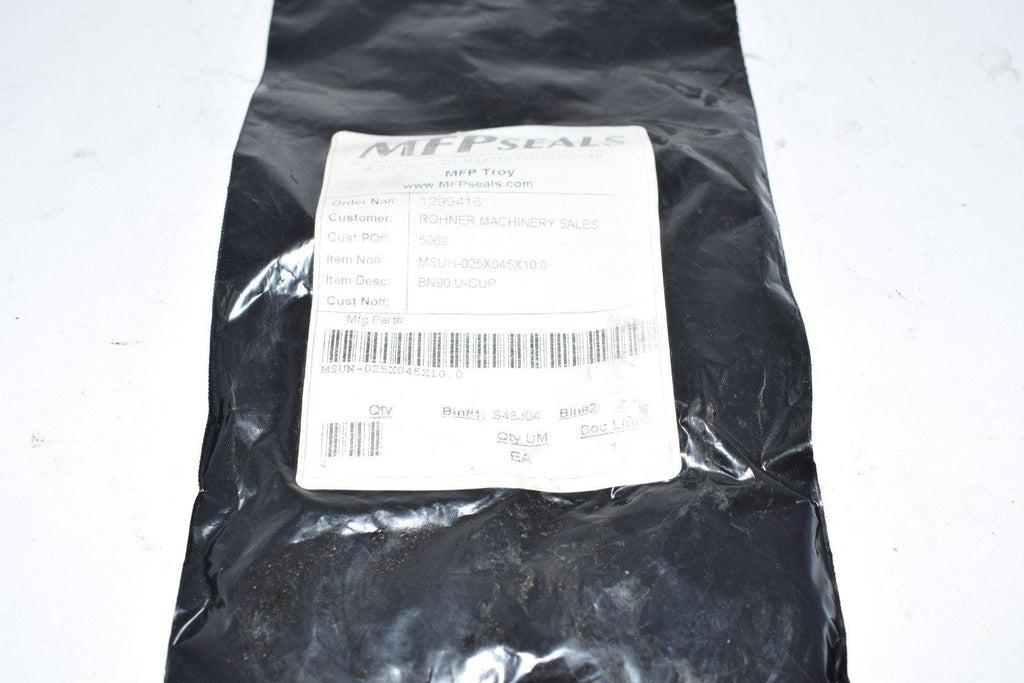 Pack of 2 NEW MFP Seals BN90 U-Cup MSUN 025x045x10.0