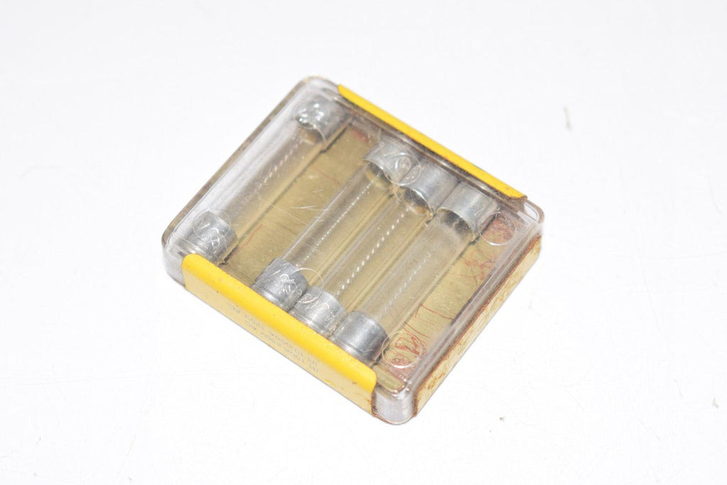 Pack of 4 NEW Bussmann AGC-2 Glass Fuses 2 Amp