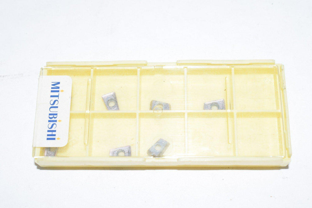 Pack of 7 NEW Mitsubishi QOMT0830P-M2 VP15TF Carbide Inserts