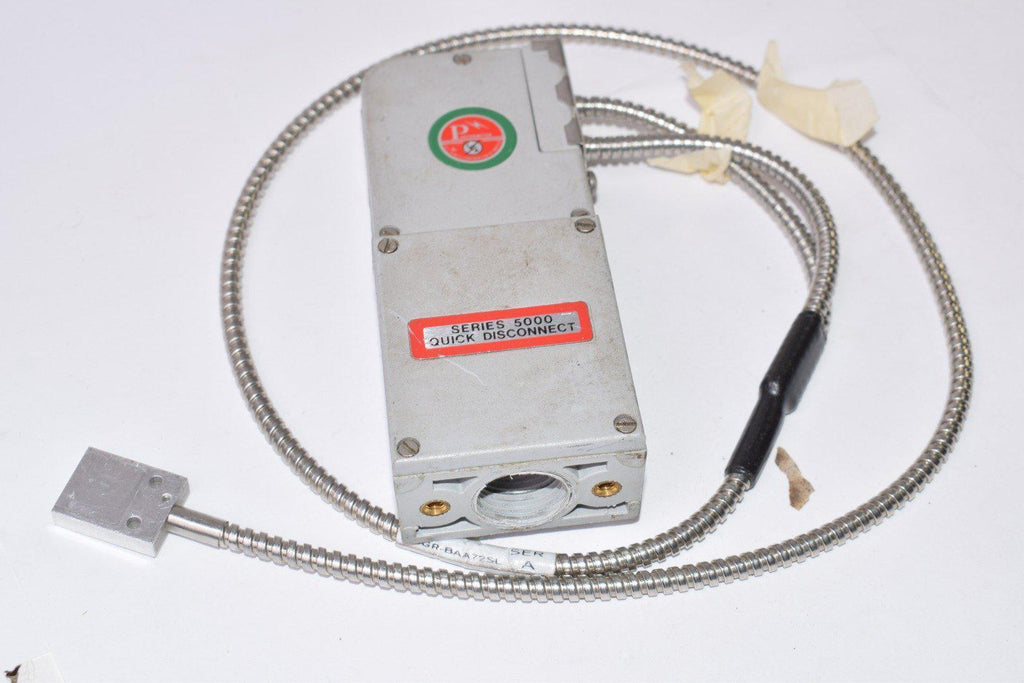 Photoswitch Series 5000 Quick Disconnect Sensor, Retroreflective