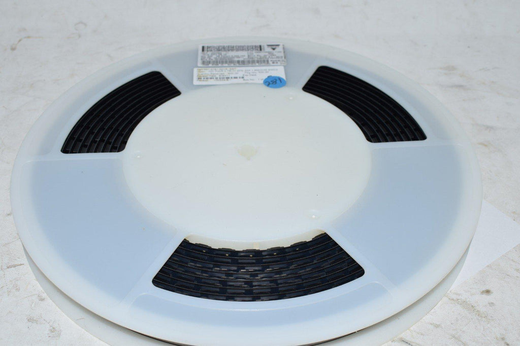 Reel of 493 NEW Vishay IHLP-4040DZ-11 IHLP Commercial Inductors, Low DCR Series