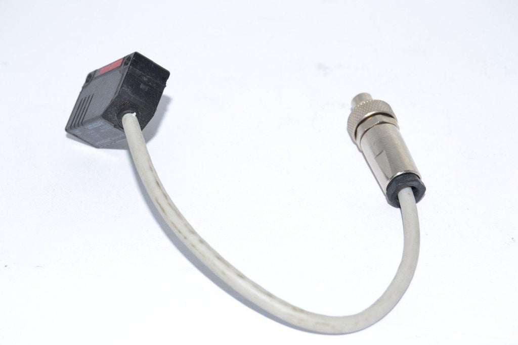 Yamatake HPB-P2D-008 PHOTOELECTRIC Switch Sensor 10-30VDC, Short Cable