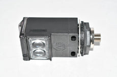 Allen Bradley 42GNR-9010-QD PhotoSwitch Sensor Series A