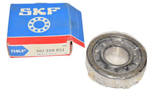 NEW SKF NU 305 ECJ  Cylindrical Roller Bearing 25 mm ID, 62 mm OD, 17 mm Width