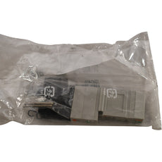 NEW SMC SV1A00-5FU Solenoid Valve, Air, 4-Position Dual Solenoid 3-Port