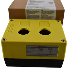 NEW Siemens 3SU1802-0AA00-0AB2 Enclosure for command devices, 22 mm, round