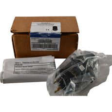 NEW Johnson Controls EP-8000-2 EP Transducer, High Volume, Voltage, Input Range 0.5-9.5VDC