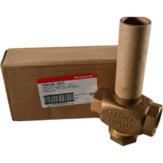 NEW Honeywell V5011N2071 - 1-1/4'' NPT Bronze Globe Valve 2-Way