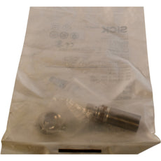 NEW Sick GRL18S-P2431V Photoelectric Sensor M18 Retroreflective 6m PNP 1085706