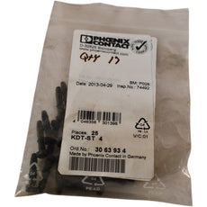 Lot of 17 NEW Phoenix Contact KDT-ST 4 Filler Plugs 4mm 3063934