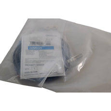 NEW OMRON E2E-X2D1-N Inductive Proximity Sensor Switch M8 Shielded 2mm NO