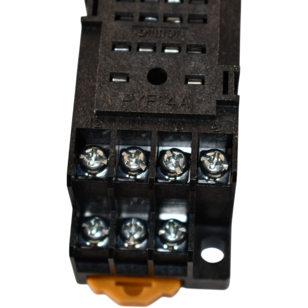 NEW OMRON PYF14A Relay Socket 14 Pin 4PDT 5A 250VAC DIN Rail Screw Ter ...