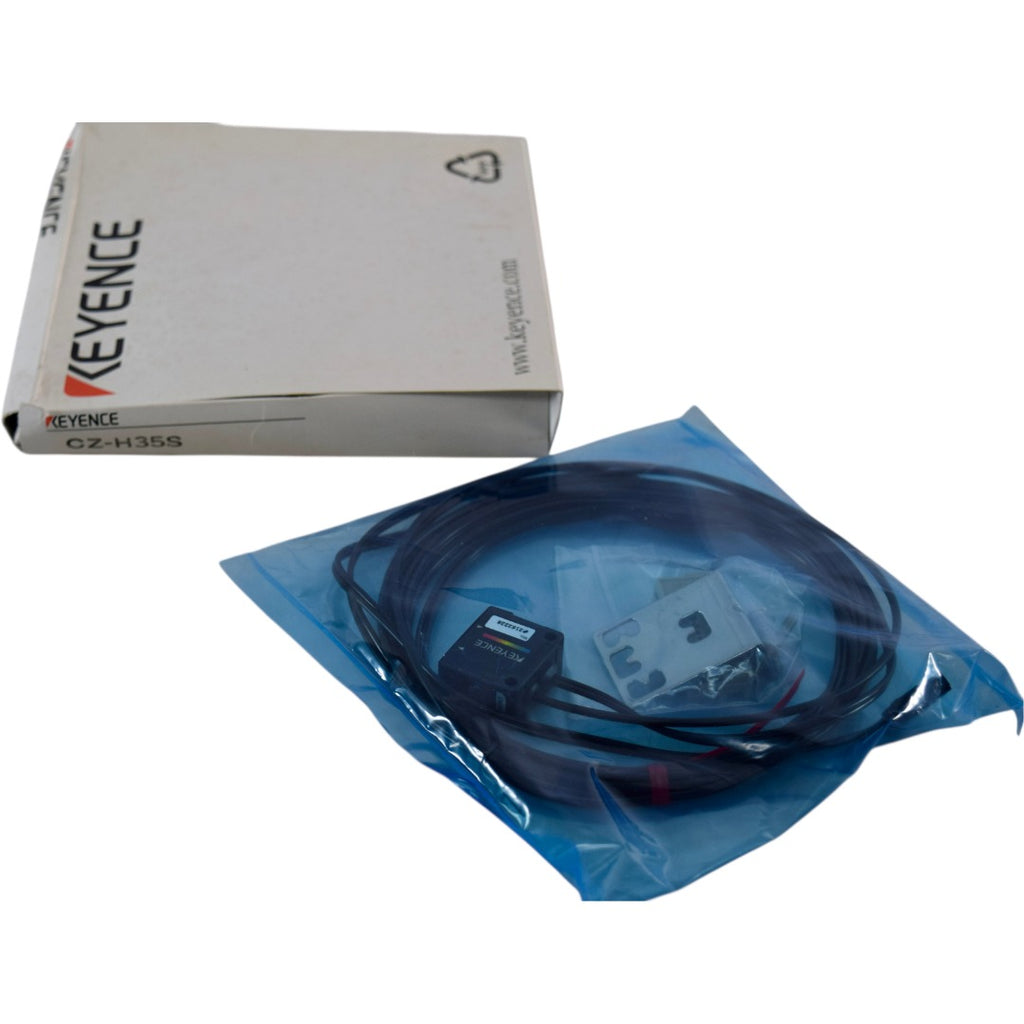 NEW Keyence CZ-H35S RGB Color Fiber Optic Sensor Head Reflective IP40 ...