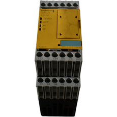 Siemens 3TK2826-1BB40 Sirius Safety Relay 24V DC 4NO FOR PARTS ONLY