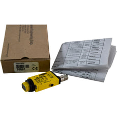 NEW Banner SM2A312DQD Mini-Beam Photoelectric Sensor 240VAC Quick Disconnect NIB