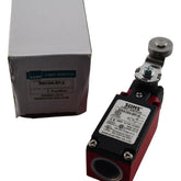 NEW SUNS SN4104-SP-A Safety Limit Switch 1NO 1NC Fixed Rotary Lever 1/2 NPT
