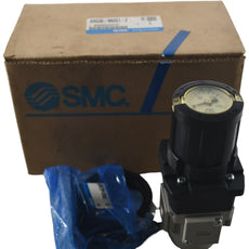 NEW SMC ARG30-N02G1-Z Regulator Built-in Pressure Gauge 1/4 NPT 125 PSI