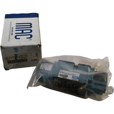 NEW MAC 82A-BC-000-TM-DAAP-1DA Solenoid Valve 120VAC 150 PSI Plug-In 4-Way